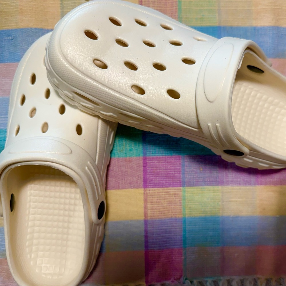 Women's Cream Mules & Clogs